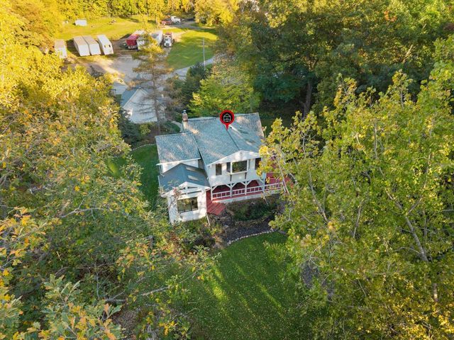 4569 EDGEWATER BEACH ROAD, Green Bay, WI 54311