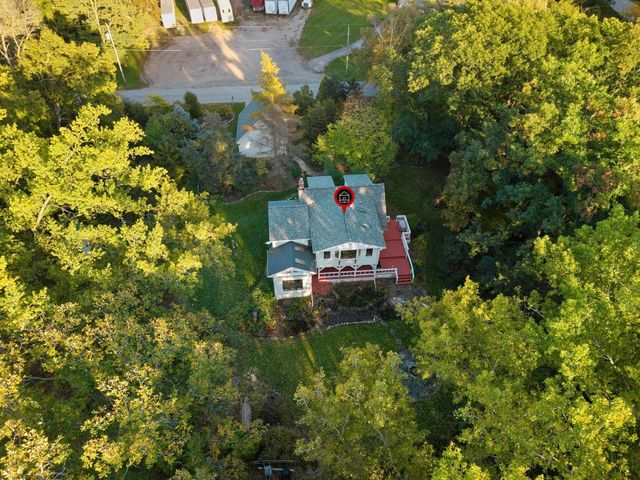 4569 EDGEWATER BEACH ROAD, Green Bay, WI 54311