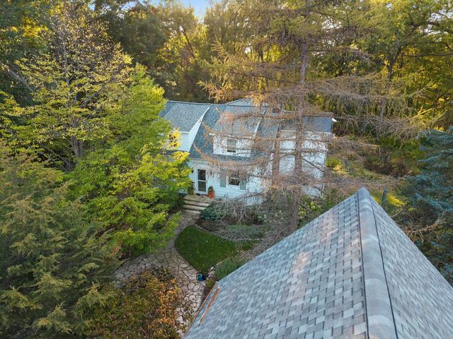 4569 EDGEWATER BEACH ROAD, Green Bay, WI 54311