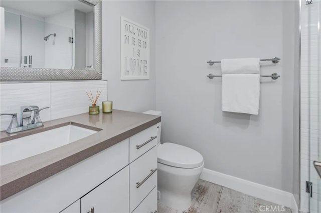 23218 Runnymede Street, West Hills, CA 91307