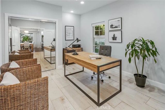 23218 Runnymede Street, West Hills, CA 91307