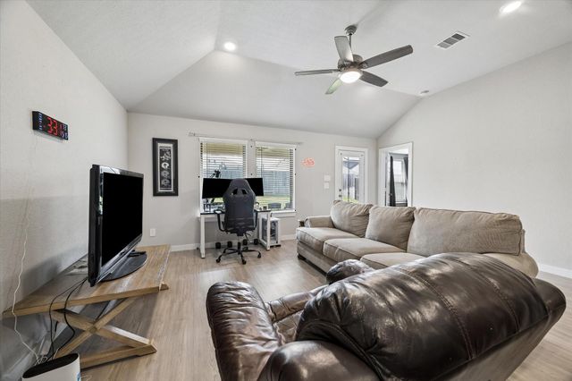 249 Rustic Ridge Circle, Magnolia, TX 77354