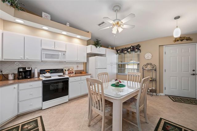 11644 SW EGRET CIRCLE 1205, Lake Suzy, FL 34269