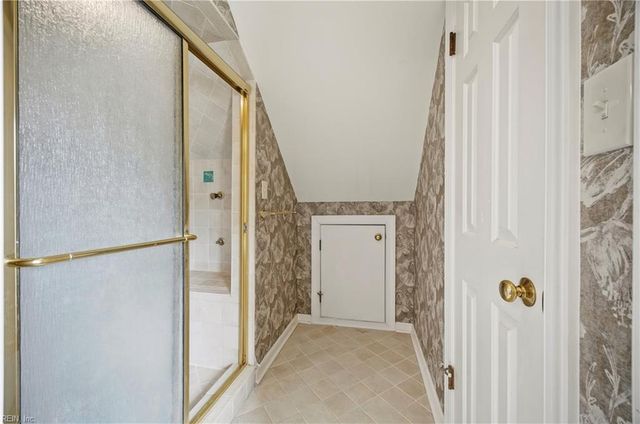 220 Marsh Island DR, Chesapeake, VA 23320