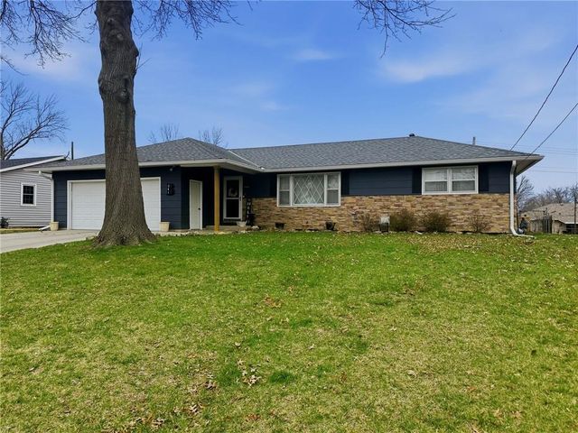 241 Southwest Drive, Chillicothe, MO 64601
