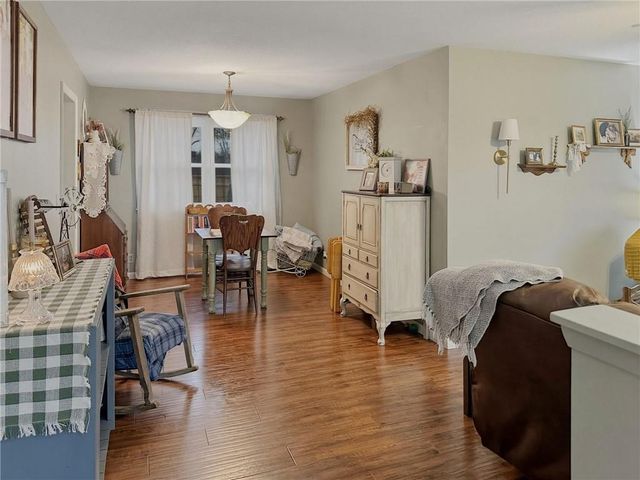 241 Southwest Drive, Chillicothe, MO 64601