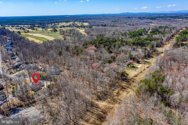 101 SAYLERS CREEK RD, Locust Grove, VA 22508