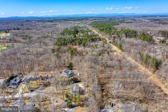 101 SAYLERS CREEK RD, Locust Grove, VA 22508