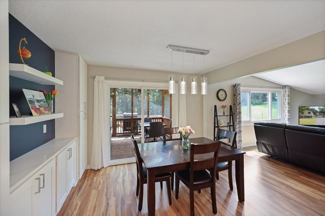 8944 Darnel Road, Eden Prairie, MN 55347