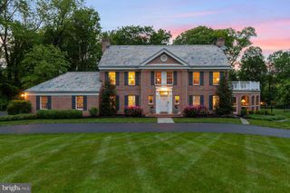 121 ESHELMAN ROAD, Lancaster, PA 17601