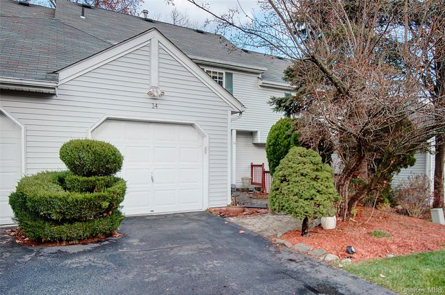 14 Woodbine Drive, Highland Mills, NY 10930