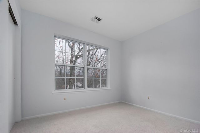 14 Woodbine Drive, Highland Mills, NY 10930