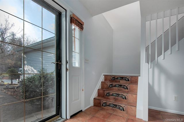 14 Woodbine Drive, Highland Mills, NY 10930