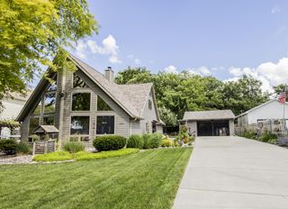 33197 S Lakeshore DRIVE, Burlington, WI 53105