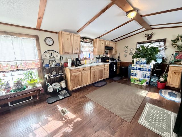 1724 Ridge Road, Champlain, NY 12919