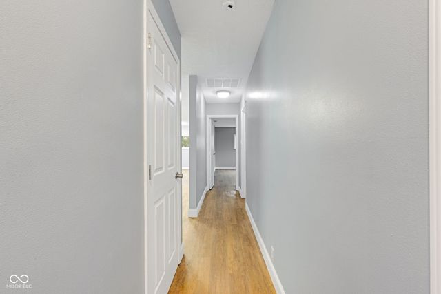 2001 W Woodmont Drive, Muncie, IN 47304