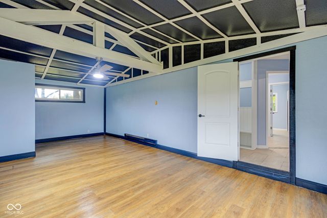 2001 W Woodmont Drive, Muncie, IN 47304