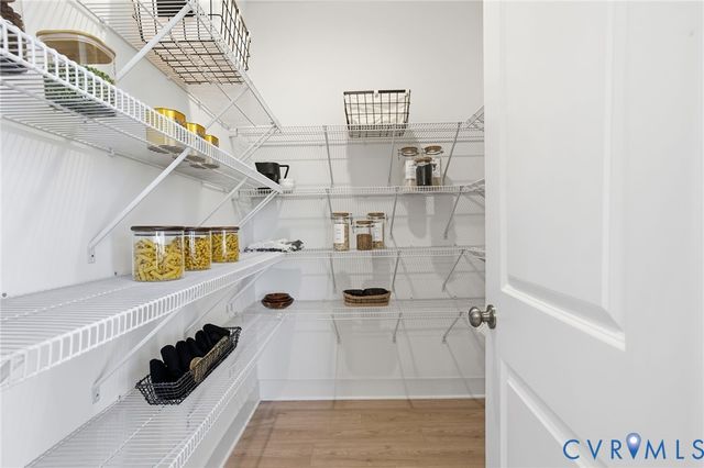 427 Aura Ave, Midlothian, VA 23113