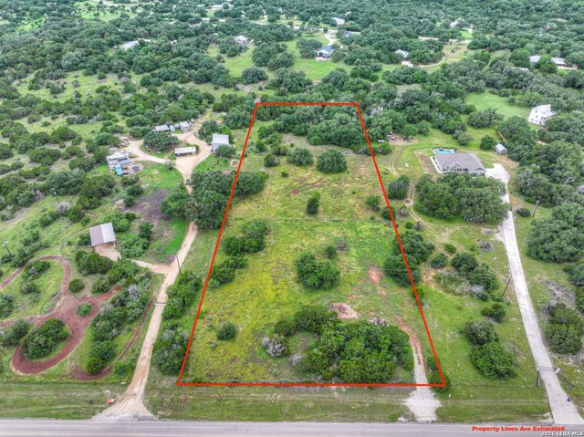 1475 Purgatory, New Braunfels, TX 78132