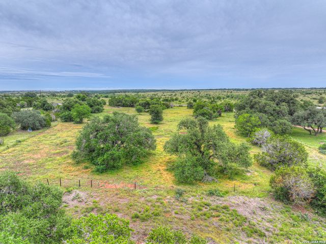 1475 Purgatory, New Braunfels, TX 78132