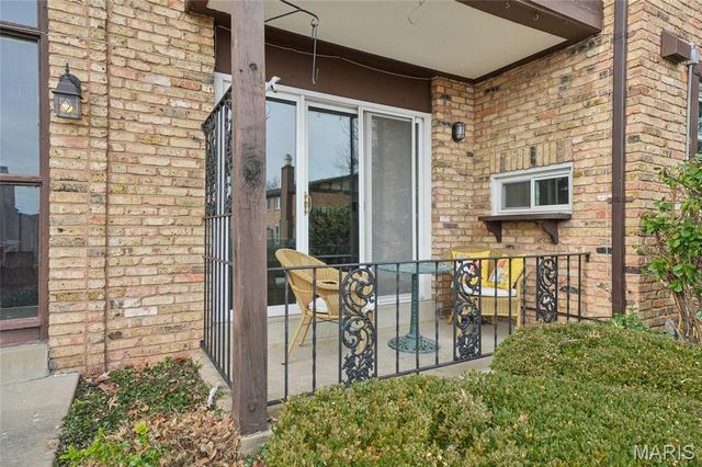 11872 Cresta Verde Drive D, St Louis, MO 63146