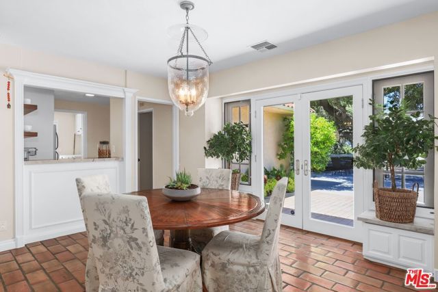 23731 Park Madrid, Calabasas, CA 91302