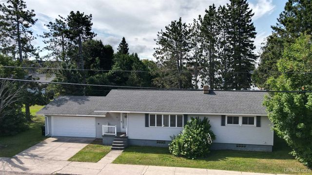 51 1st Street, Laurium, MI 49913