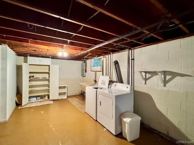 51 1st Street, Laurium, MI 49913