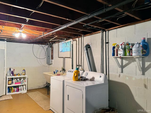 51 1st Street, Laurium, MI 49913