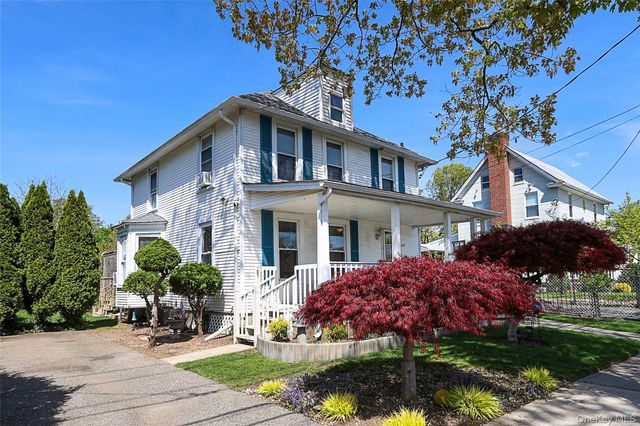 237 Fulton Street, Westbury, NY 11590