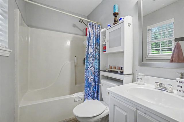 5934 Lake Lanier Heights Road, Buford, GA 30518