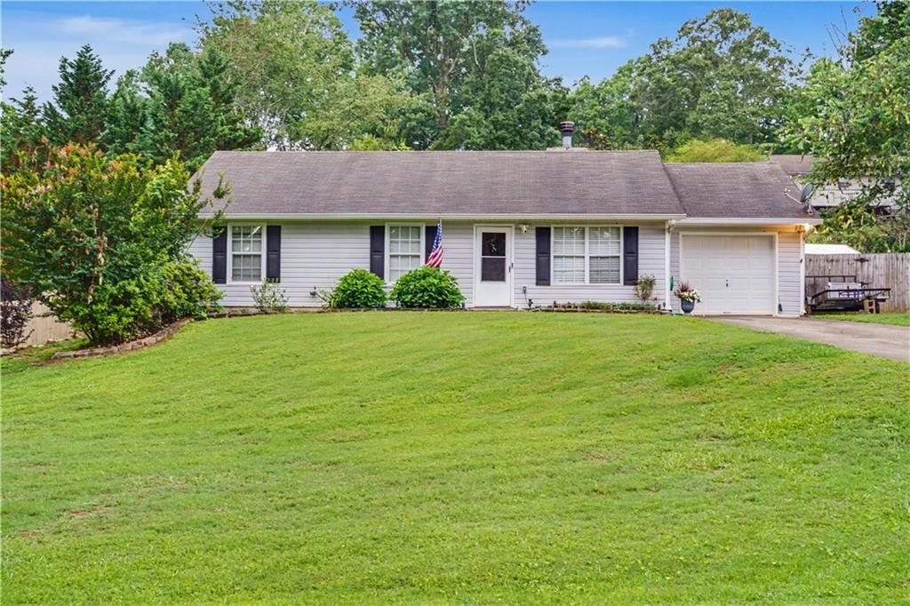 5934 Lake Lanier Heights Road, Buford, GA 30518