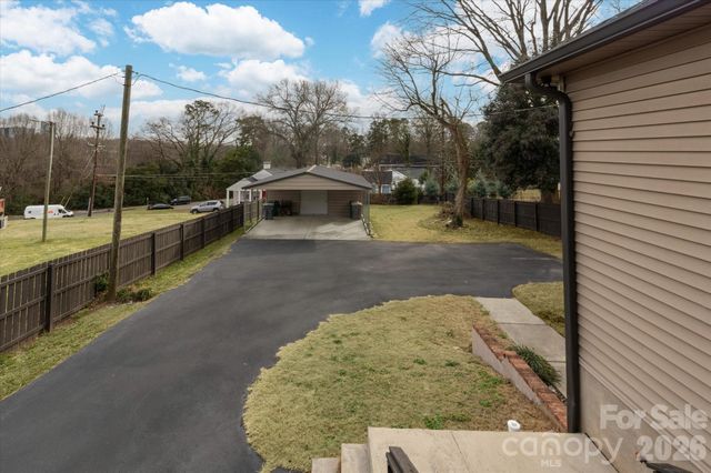 1125 Bethel Road, Charlotte, NC 28208