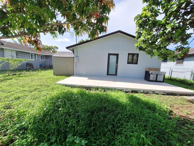 432 NW 15th Street, Florida City, FL 33034