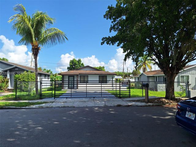 432 NW 15th Street, Florida City, FL 33034