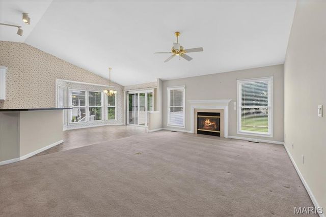 51 Huntgate Drive 9A, St Peters, MO 63376