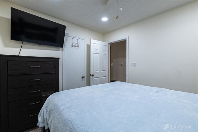 3700 Fiesta Way, Middletown, OH 45044