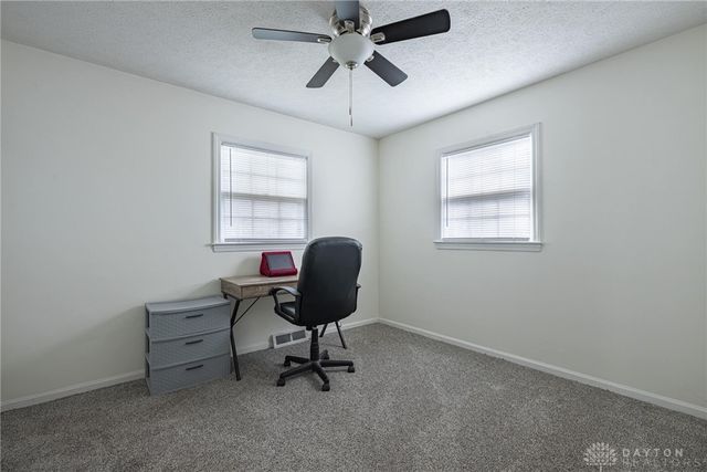 3700 Fiesta Way, Middletown, OH 45044