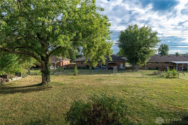 3700 Fiesta Way, Middletown, OH 45044