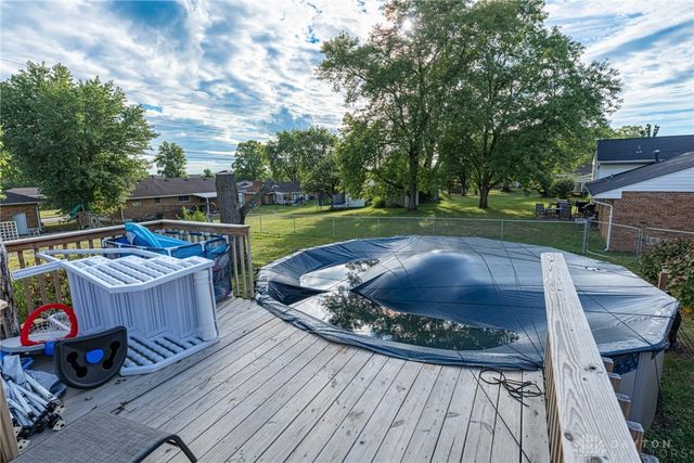 3700 Fiesta Way, Middletown, OH 45044