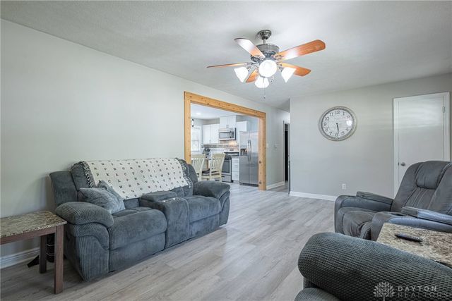 3700 Fiesta Way, Middletown, OH 45044