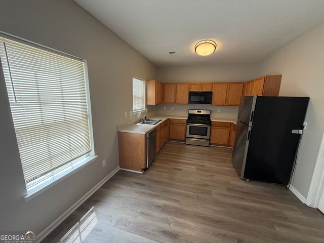 1916 Chadberry Walk, Stockbridge, GA 30281