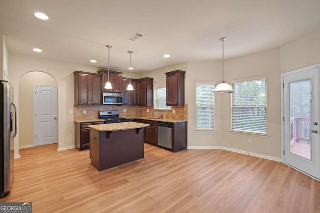 4437 Cavitt Mill Court, Ellenwood, GA 30294