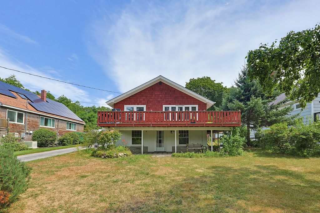 29 Lake Avenue, Windham, ME 04062 — exterior