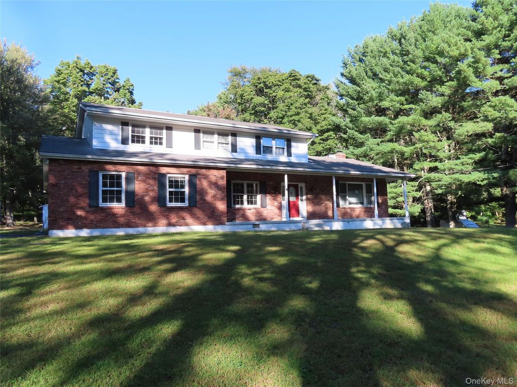 26 Darren Road, Lagrangeville, NY 12540