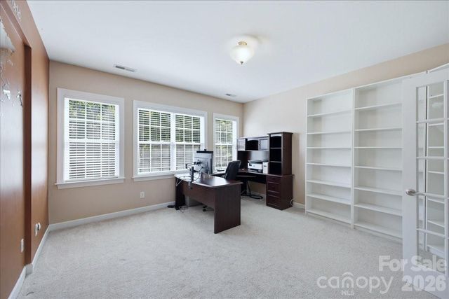 1825 Laveta Road, Charlotte, NC 28269