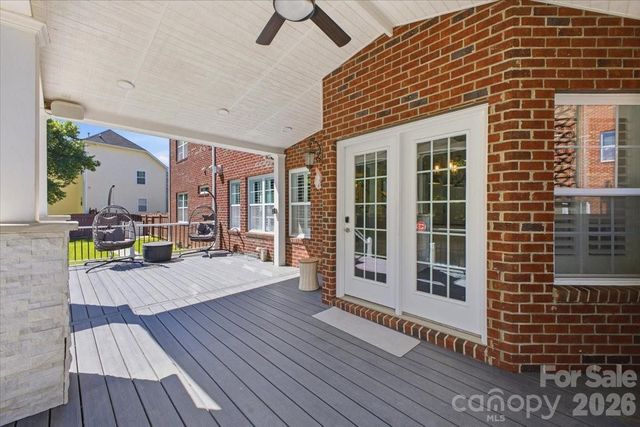 1825 Laveta Road, Charlotte, NC 28269