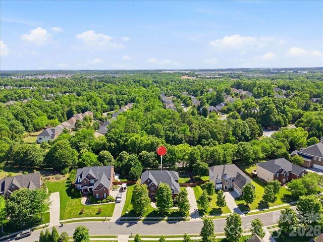 1825 Laveta Road, Charlotte, NC 28269