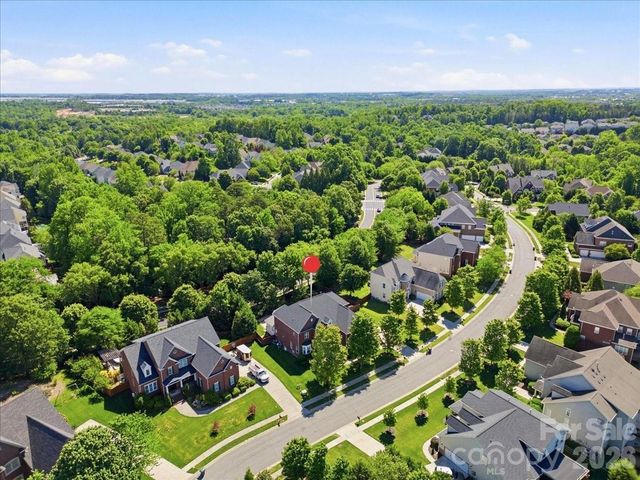 1825 Laveta Road, Charlotte, NC 28269