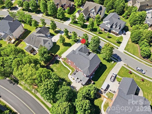 1825 Laveta Road, Charlotte, NC 28269